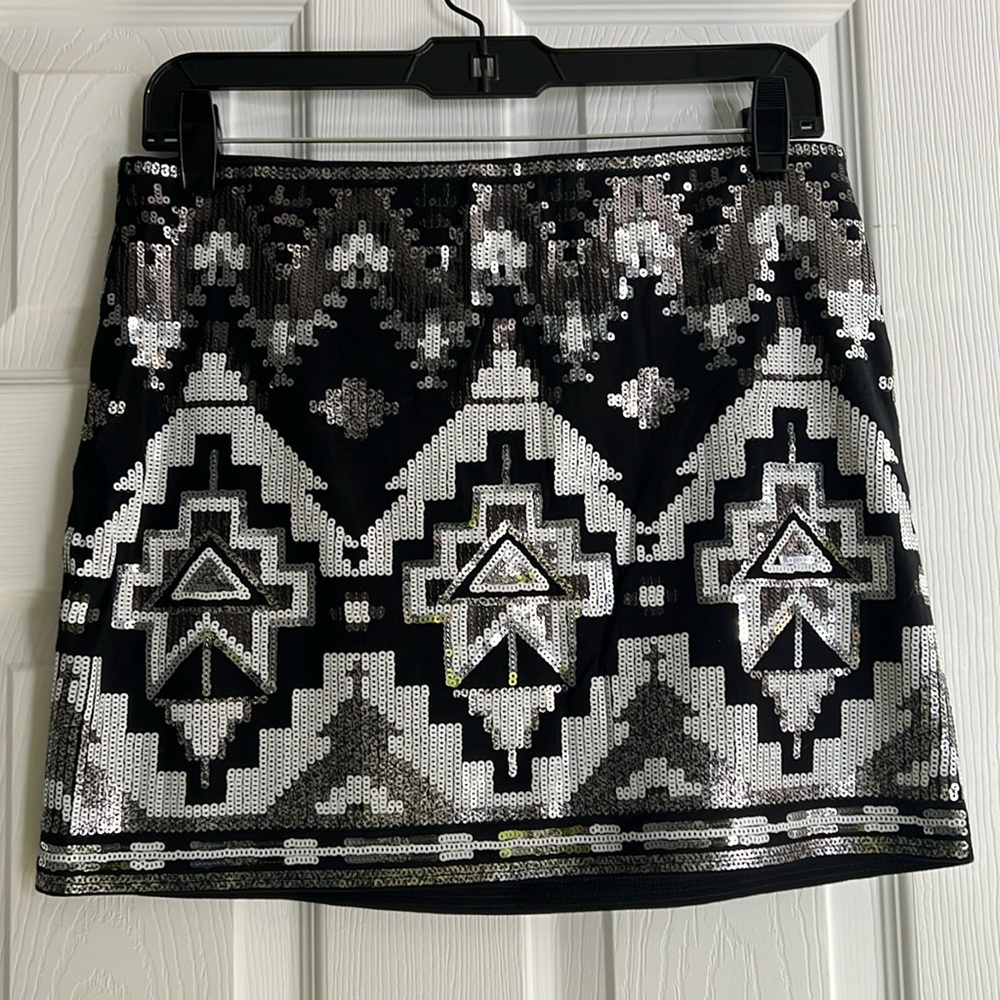 Express Sequin Aztec Printed Mini Skirt Black White